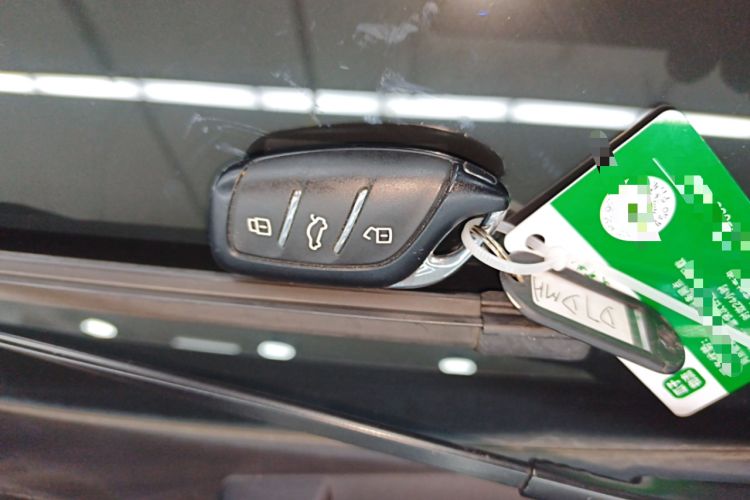 Used Roewe D7 2023 DMH 125km Excellence Edition
