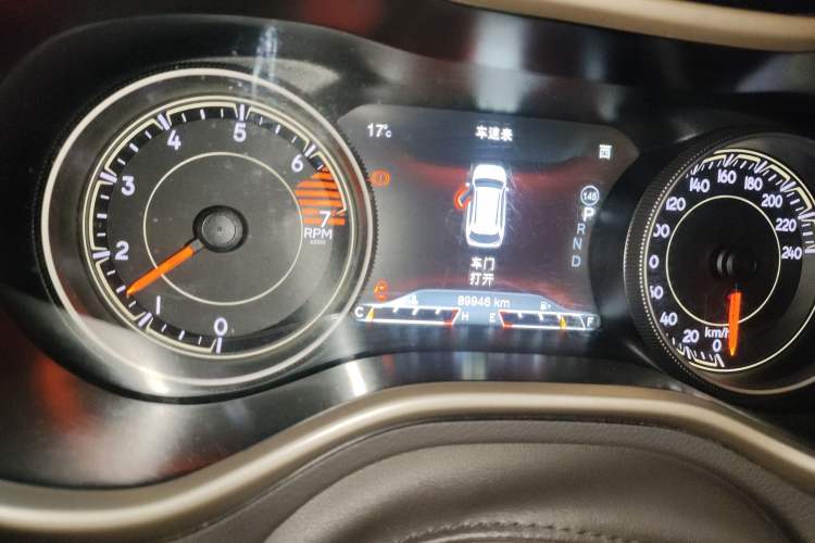 Used Jeep Cherokee 2016 2.0L Superior Edition