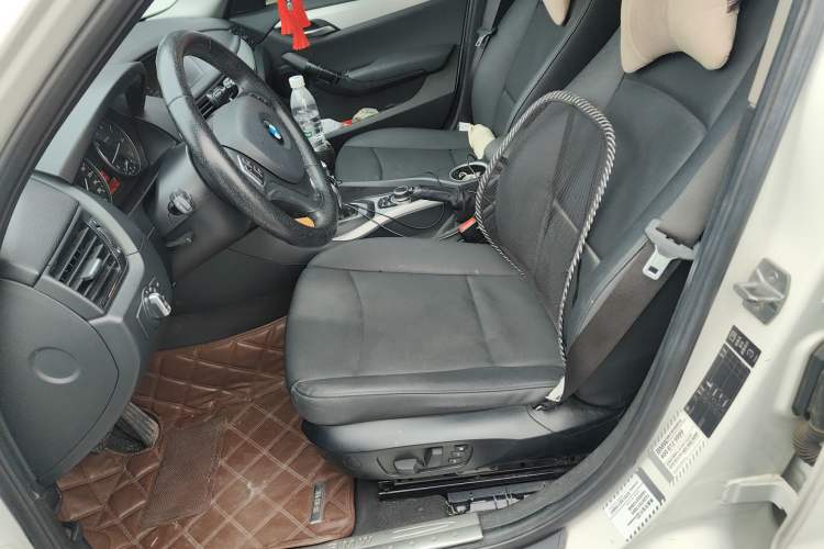 Used BMW X1 2014 sDrive18i Leading Model
