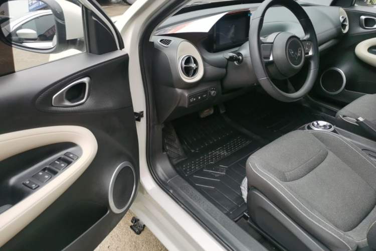 Used Wuling Bingo 2023 203km Light Edition