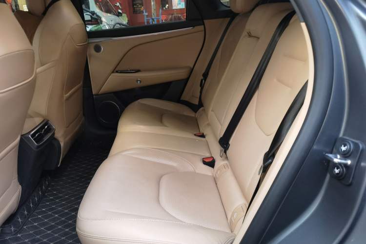 Used ARCFOX Alpha T5 2024 520 MAX
