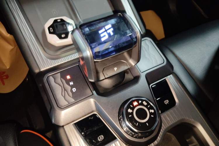 Used JETOUR Shanhai T1 2025 150 km Heading South
