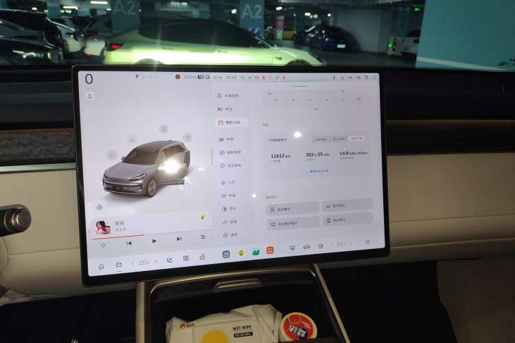 Used ONVO Luxeed L90 2025 Model—Max Six-Seater Version
