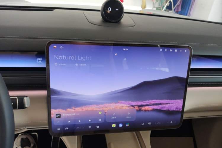 Used Nio ES8 2026 Model 6-seat Executive Luxury Edition Audio And AC Panel