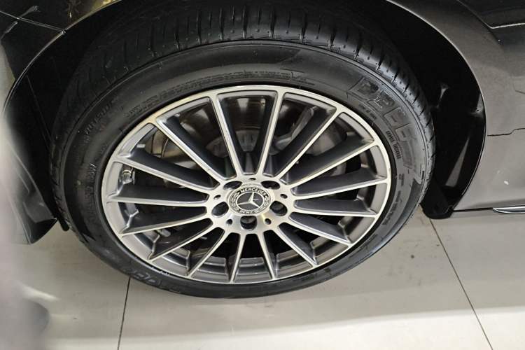 Used Mercedes-Benz E-Class 2023 E 260 L