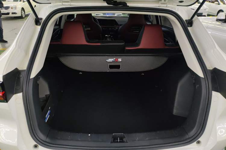 Used Oshan X5 2021 1.5T DCT Prestige Edition