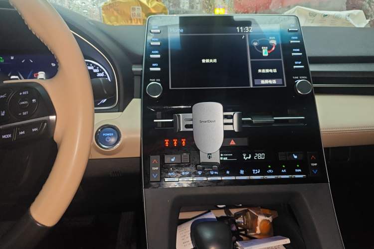 Used Toyota Avalon 2019 Dual-Engine 2.5L XLE Prestige Version China VI Standard
