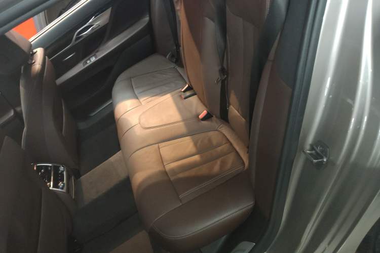 Used BMW 7 Series 2017 730Li Leading Model
