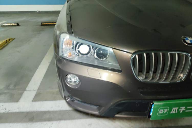 Used BMW X3 2011 xDrive28i Leading Model Right Front Headlight