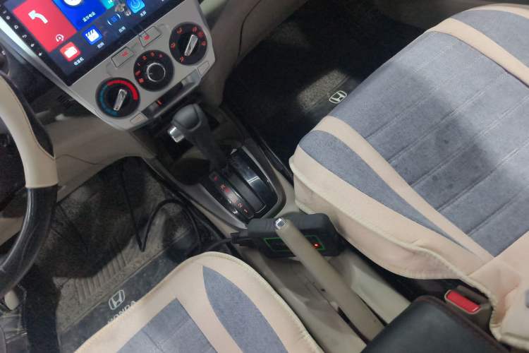 Used Honda City Classic 2012 1.5L Automatic Elite Edition Gear Lever