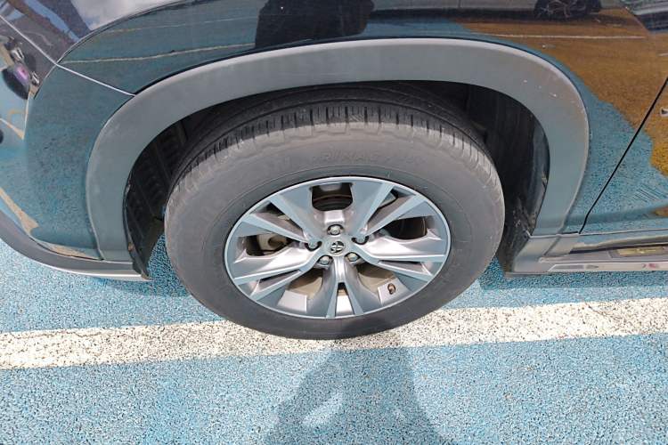 Used Toyota Highlander 2015 2.0T Two-Wheel Drive Elite Edition 7 Seats
