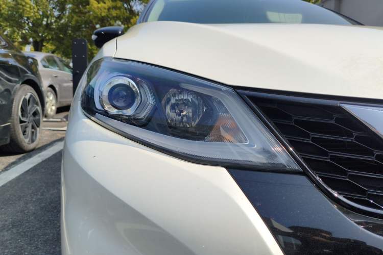 Used Nissan Tiida 2021 1.6L CVT Smart Drive Edition
