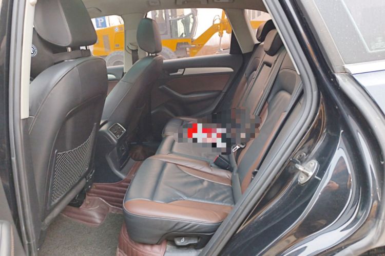 Used Audi Q5 2017 Plus 40 TFSI Technology Model
