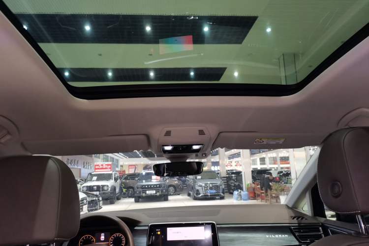 Used Volkswagen Viloran 2024 380TSI Luxury Edition