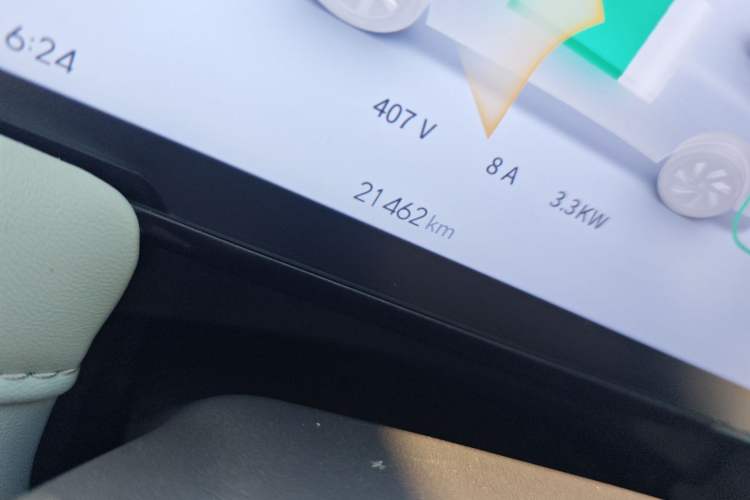 Used Venucia V DD-i 2023 60km iD Version
