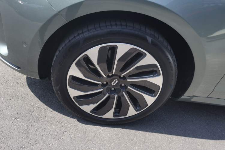 Used Hima AITO M5 2022 Extended-Range Four-Wheel Drive Flagship Edition
