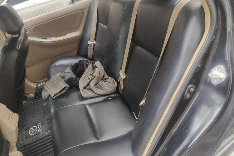 Used Toyota Corolla EX 2013 1.6L Manual Excellence Edition