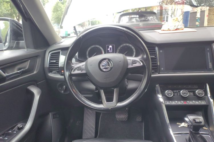 Used Skoda Kodiaq 2017 TSI330 7-Seater Two-Wheel-Drive Luxury Edition