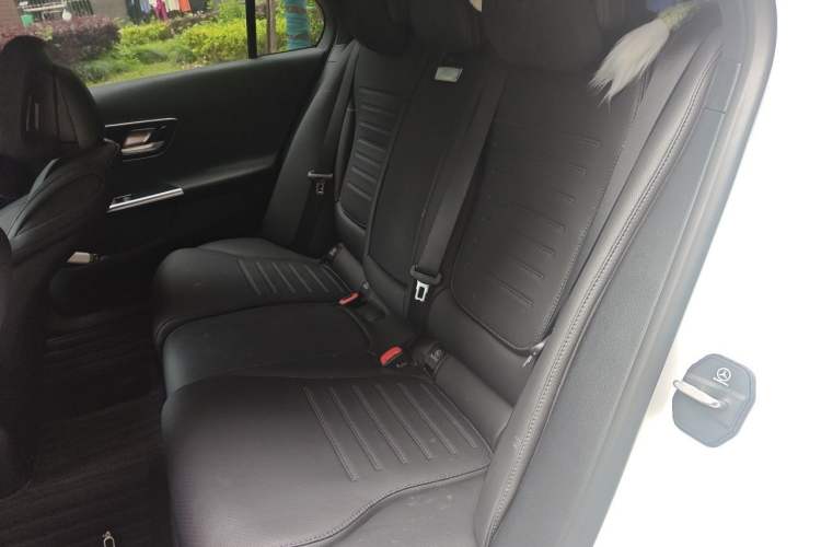 Used Mercedes-Benz C-Class 2025 Facelift C 260 L Sport Edition
