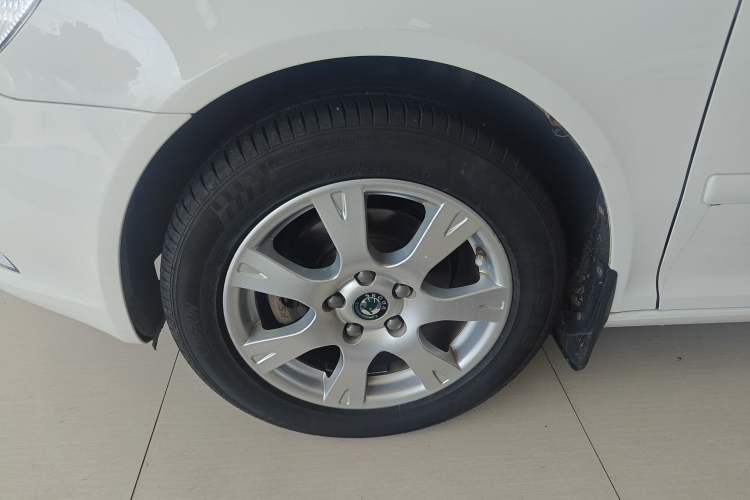 Used Skoda Octavia 2015 Classic Model 1.6L Manual Yijie Edition
