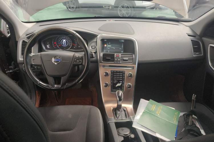Used Volvo XC60 2015 T5 Smart Edition
