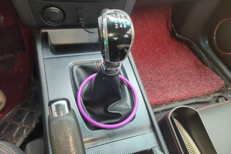 Used Haima M6 2015 1.5T Manual Luxury Model
