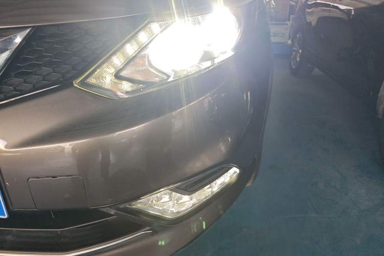 Used Nissan Qashqai 2017 2.0L CVT Smart Enjoyment Version China VI Standard
