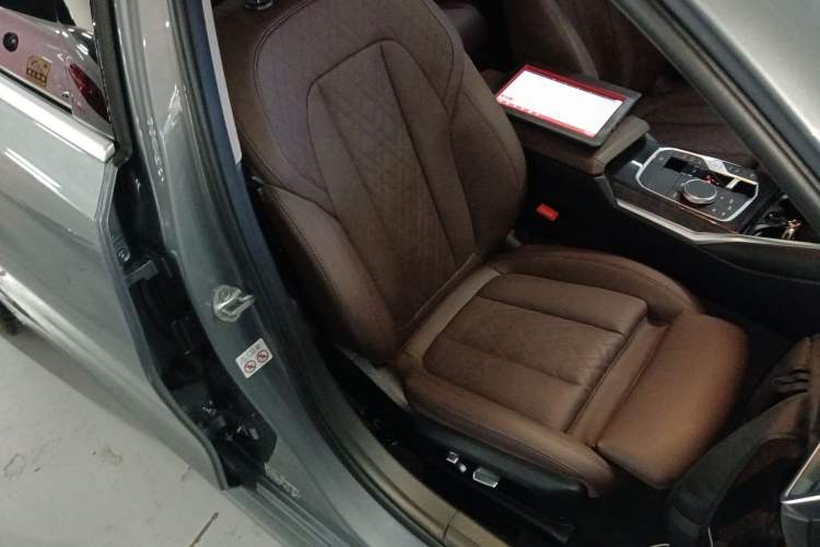 Used BMW 3 Series 2023 325Li M Sport Package
