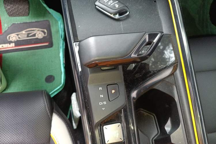 Used MG 5 Scorpio 2022 1.5T Trophy Sport Luxurious Edition
