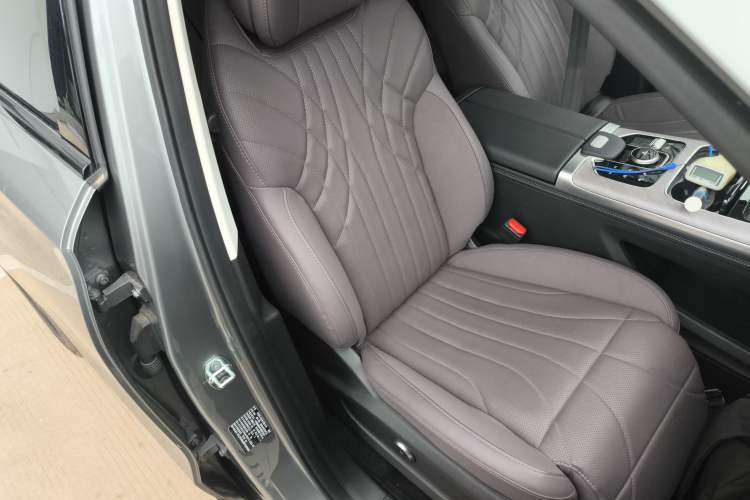 Used Chery Tiggo 9 C-DM 2025 1.5T 106KM Ultra-Comfort Edition 5 Seats Lithium-NMC