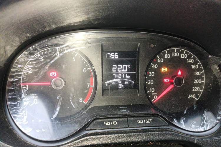 Used Volkswagen Polo 2016 1.4L Manual Fashion Model Instrument Cluster