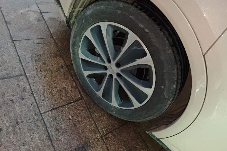 Used Hima Luxeed R7 2025 Range-Extended Version 251 km Max