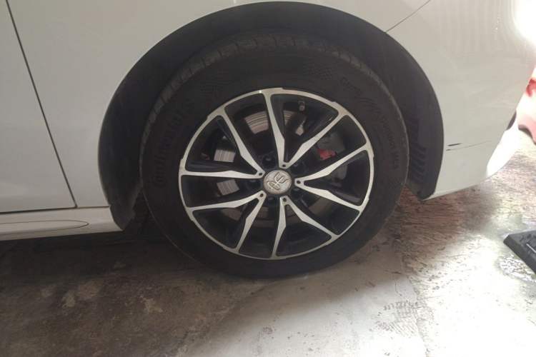 Used BYD Song MAX 2017 1.5T Automatic Smart Connect Luxury 7-Seater