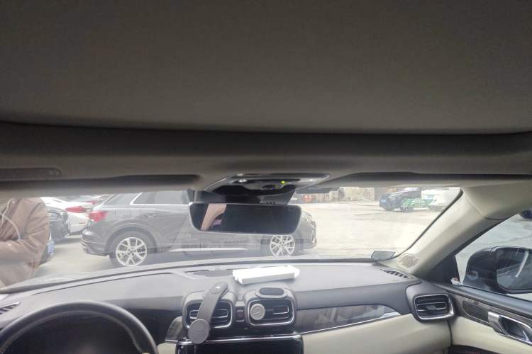 Used Lynk & Co 02 2018 1.5T DCT Two-Wheel Drive Zhaopu Version China V Standard