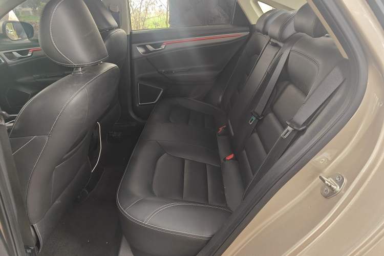 Used Geely Auto Emgrand GL 2018 1.4T DCT Elite Smart Connectivity Version