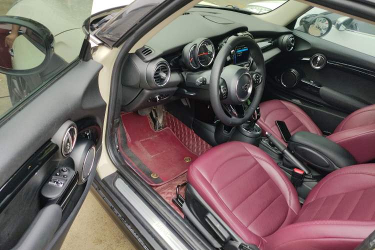 Used MINI MINI 2019 1.5T ONE PLUS