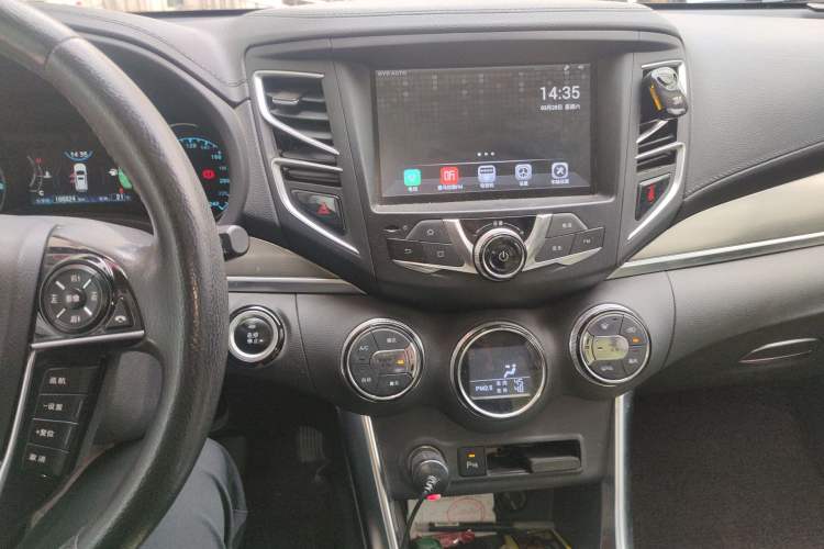 Used BYD Song 2016 Gaishi Edition 1.5TI Manual Haoya Model