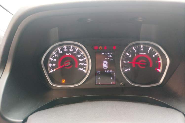 Used Soueast DX3 2016 1.5L Manual Luxury Model