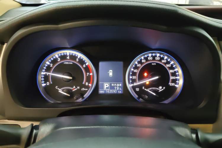 Used Toyota Highlander 2015 2.0T Four-Wheel Drive Luxury Edition 7-Seater
