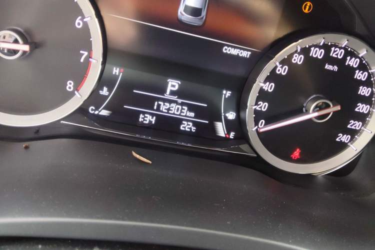 Used Honda UR-V 2017 370TURBO Four-Wheel Drive Prestige Edition China V Odometer Close Up