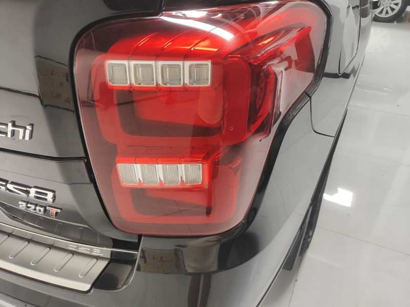 Used GAC Trumpchi GS8 2017 320T Two-Wheel Drive Luxury Smart Connectivity Version (7 Seats) — 7