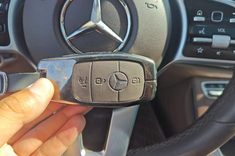 Used Mercedes-Benz E-Class 2020 Restyled E 300 L Exclusive Edition
