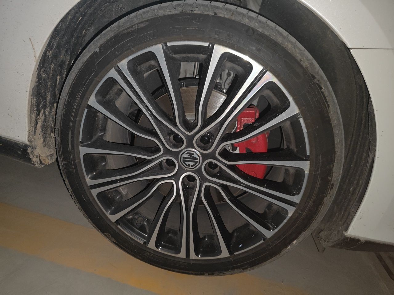 MG 7 2025 2.0T 405 AT Luxury Edition — снимка 5