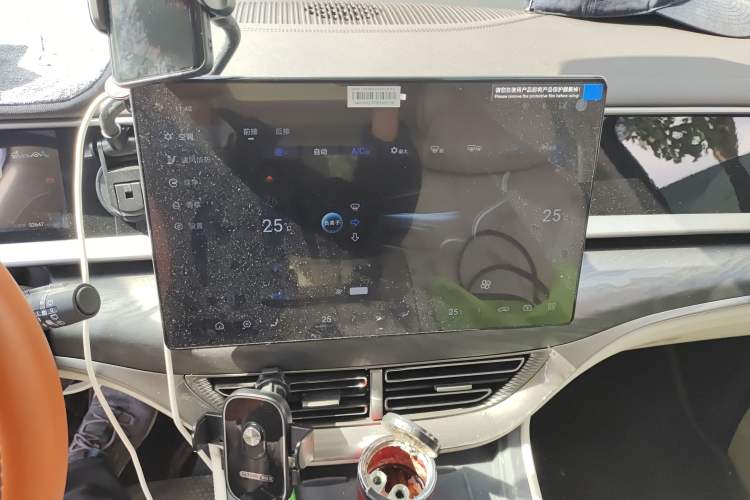 Used Denza D9 2024 EV 620 Premium Model
