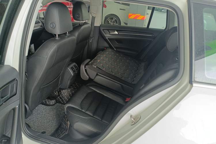 Used Volkswagen Golf 2014 1.4TSI Luxury Travel Edition