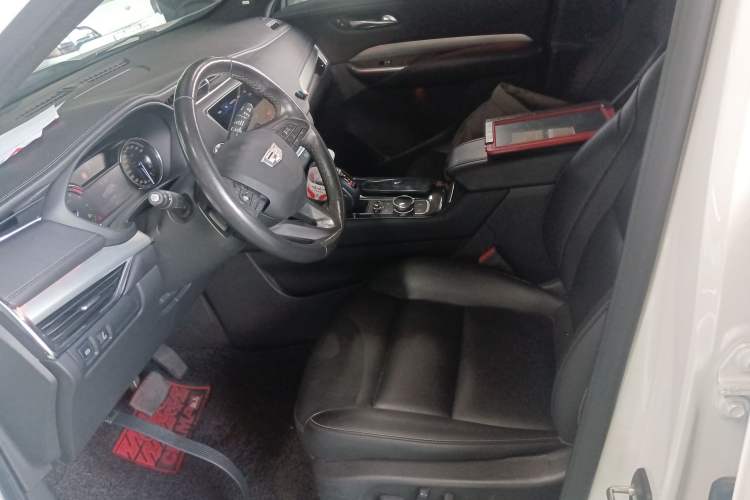 Used Cadillac XT4 2018 28T Two-Wheel Drive Leading Version