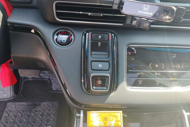 Used Honda Elysion 2024 2.0L eHEV Luxury Edition Gear Lever