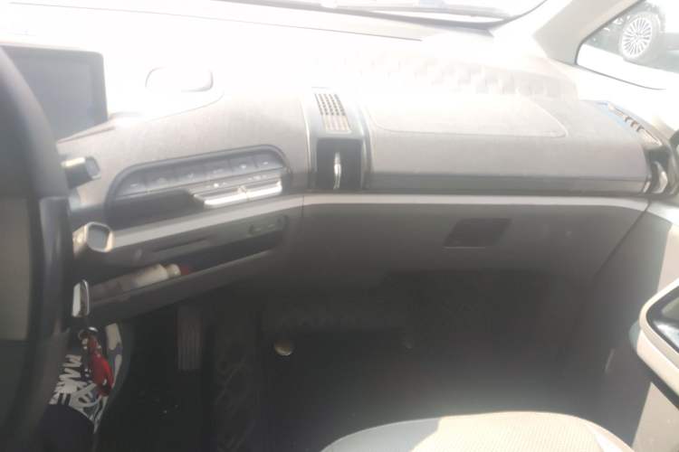 Used Baojun KiWi EV 2021 Designer Lithium Iron Phosphate
