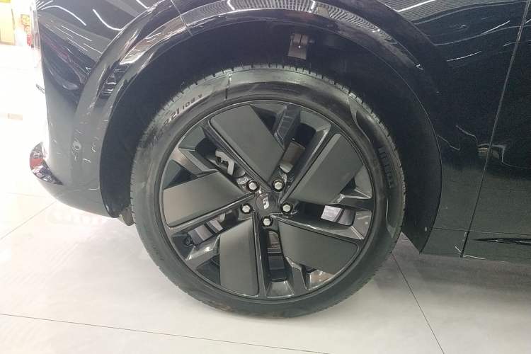 Used Li Auto L6 2025 Pro Smart Refresh Edition
