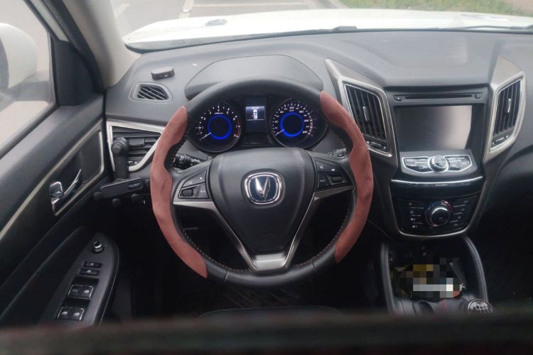 Used Changan CS75 2014 2.0L Manual Luxury Version China IV Standard